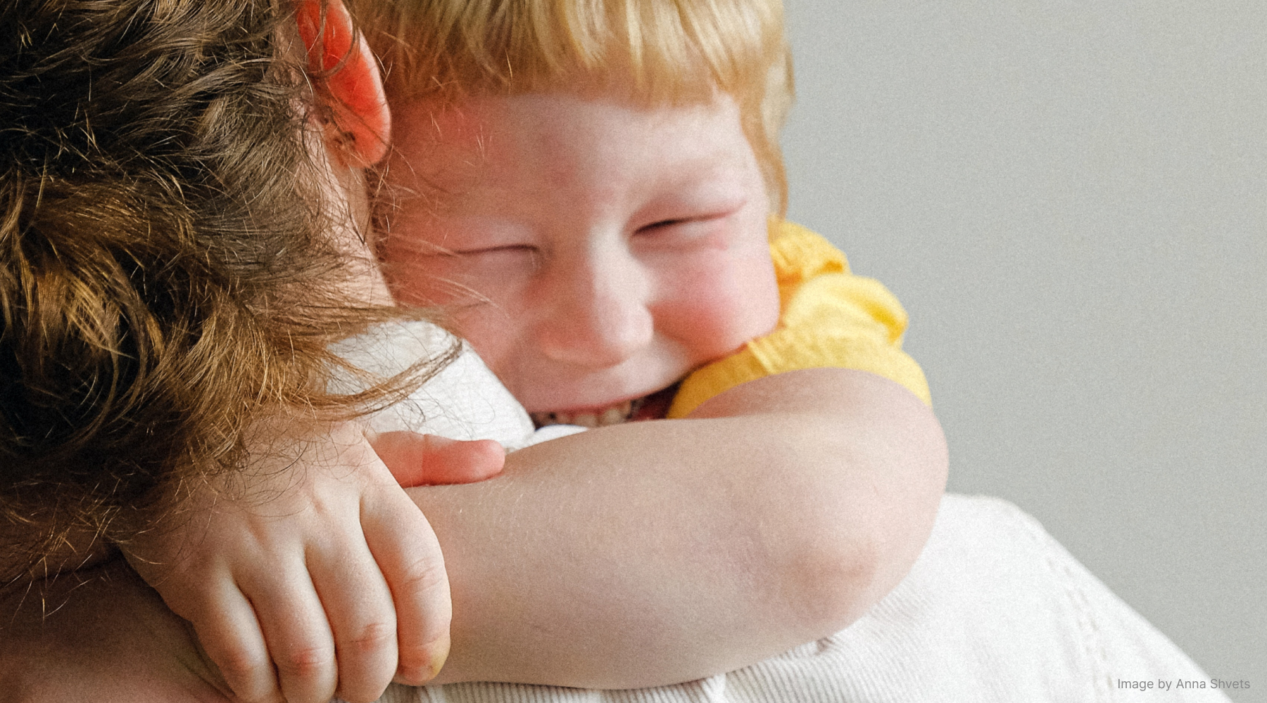 Embracing Aesthetic and Purposeful Minimalistic Parenting